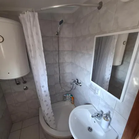 Apartment Center